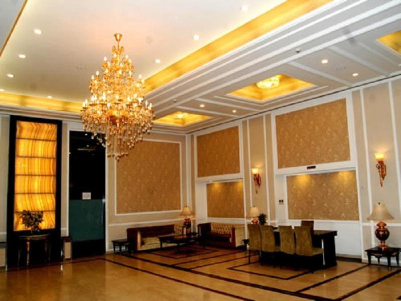 Hotel Royal Panna Shahjahanpur Экстерьер фото