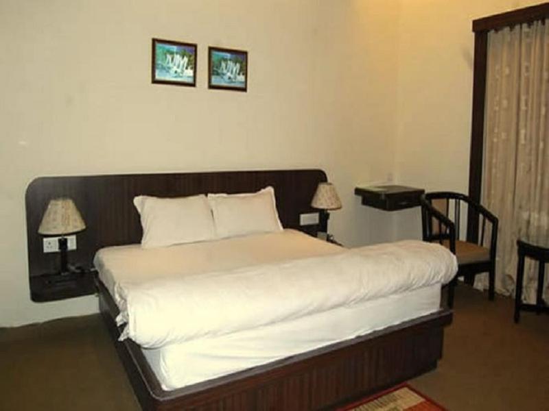 Hotel Royal Panna Shahjahanpur Экстерьер фото