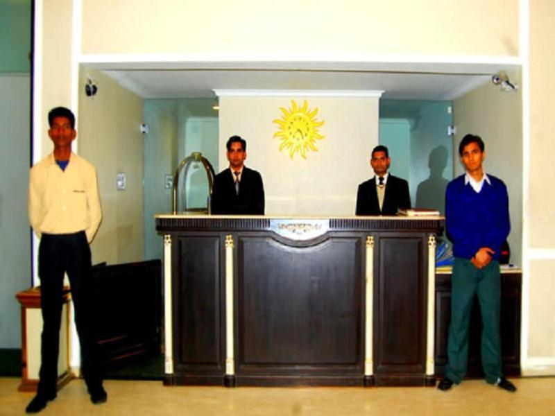Hotel Royal Panna Shahjahanpur Экстерьер фото